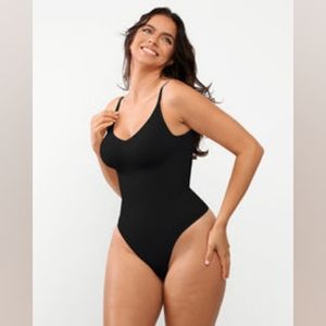 Shapellx PowerConceal™ Everyday Wear Smooth BodysuitsThong bottom & low-cut back